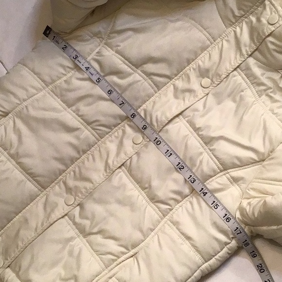 DELIA*S  CREAM COLOR PUFF JACKET COAT WITH FAUX FUR HOOD SZ M - Picture 9 of 11